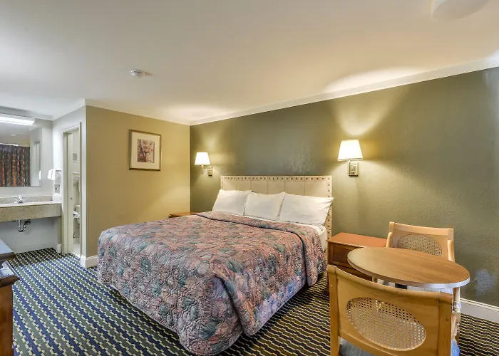 Wake Inn