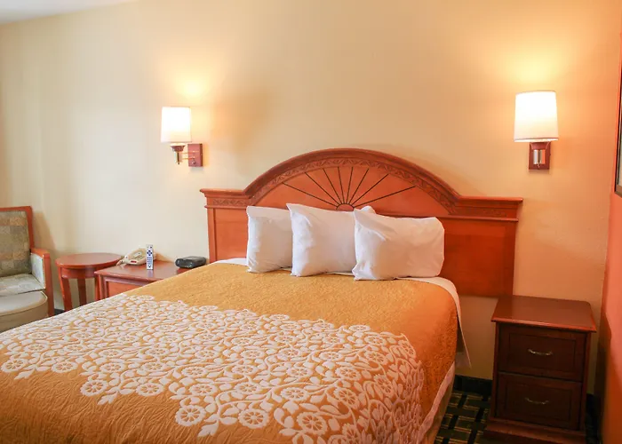 Rose Garden Inn & Suites Thomasville