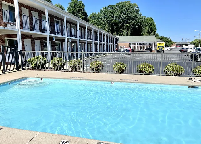 Hamilton Inn Jonesville I-77