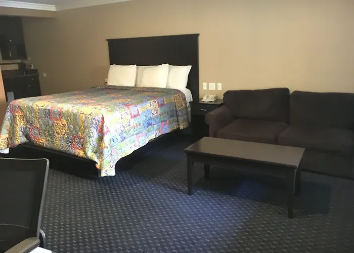 Garden Inn And Suites Glendora