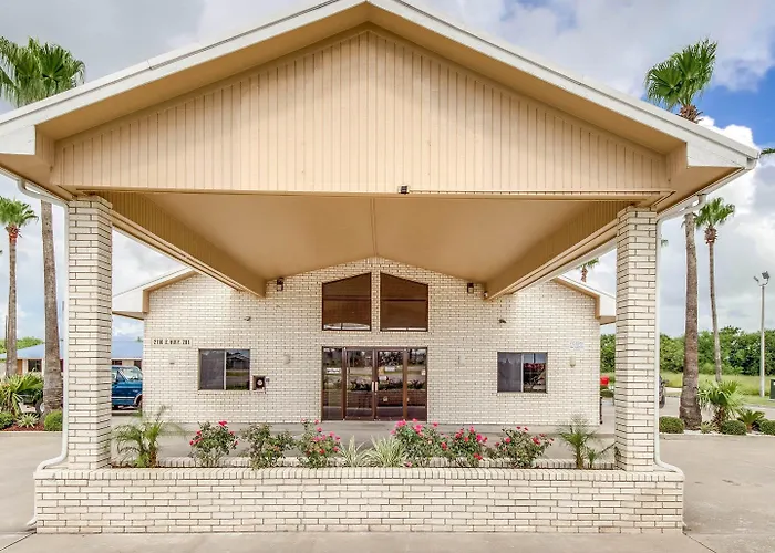 Econo Lodge Falfurrias Hwy 281