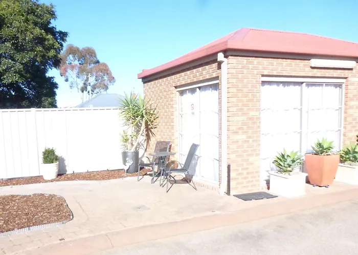 Colonial Motor Inn Bairnsdale Golden Chain Property