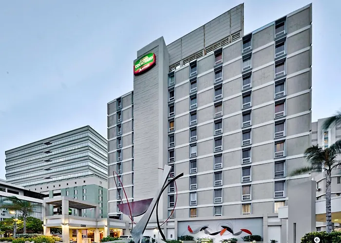 Hotel Courtyard By Marriott San Juan Miramar
