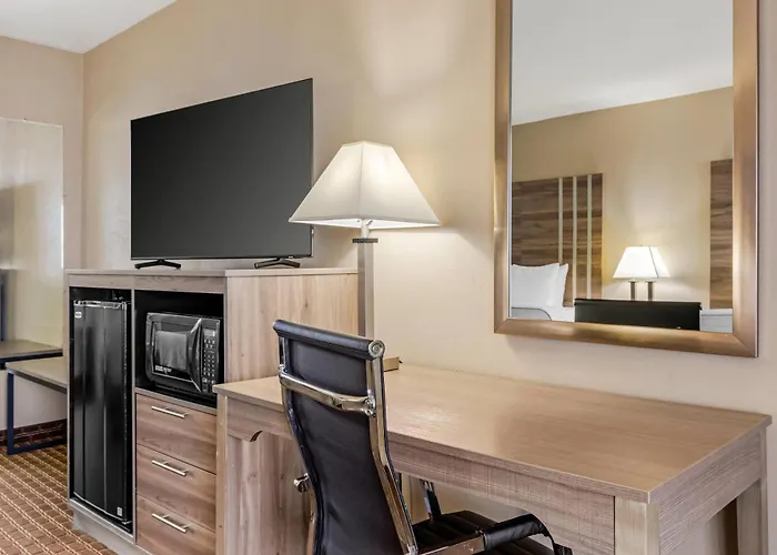 Quality Inn Paris Texas