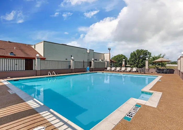 Quality Inn Paris Texas