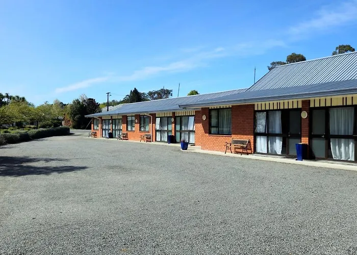 Broadview Motel