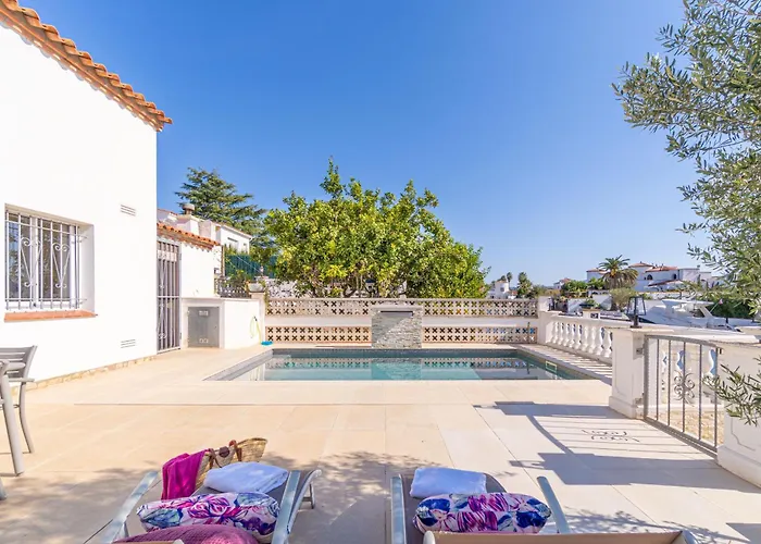Apart-Rent Casa Flamicell 0042 Al Canal Con Piscina