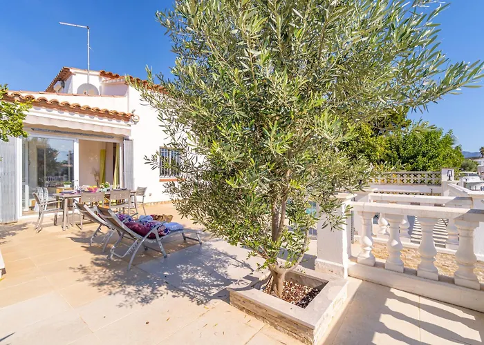 Apart-Rent Casa Flamicell 0042 Al Canal Con Piscina