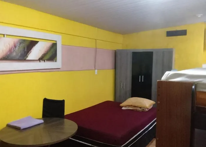 Quartos Expominas Privativos