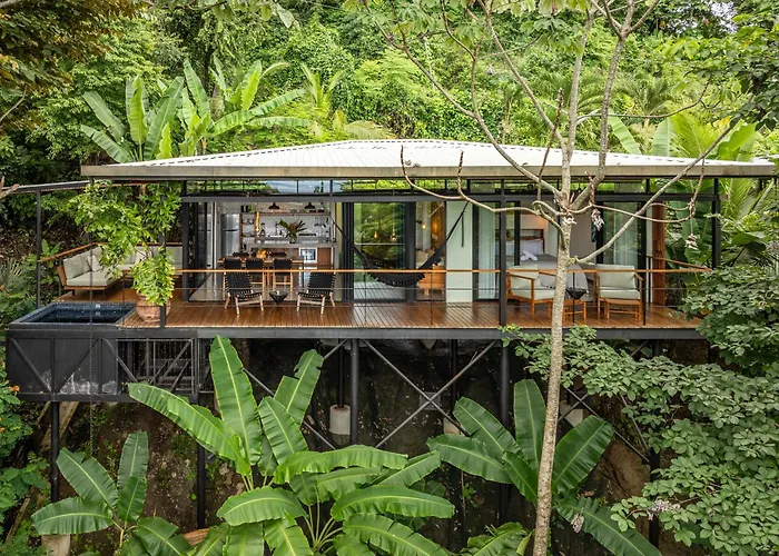 The Green House, Santa Teresa - Adults Only