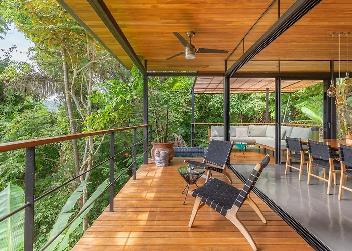 The Green House, Santa Teresa - Adults Only