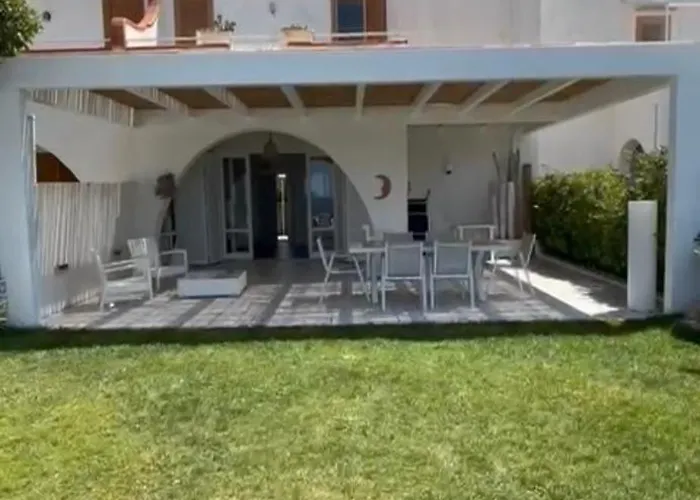 Villa A Diamante Sulla Spiaggia