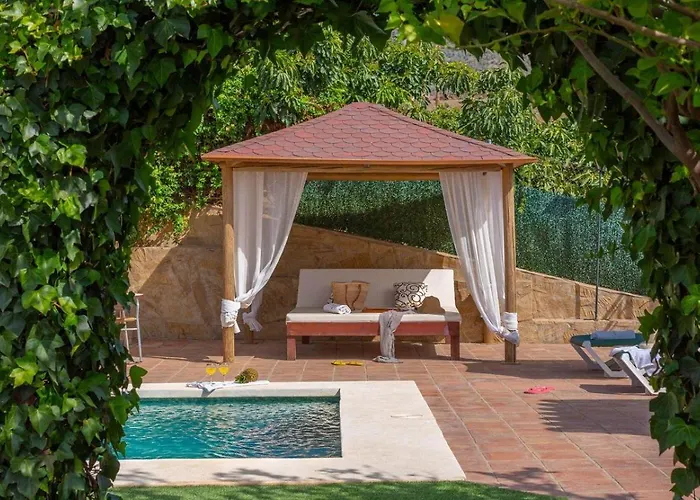 Cortijo Albaricoque Frigiliana by Ruralidays