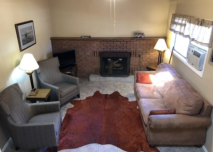 High Country Lodge