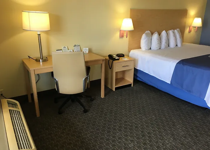 Days Inn By Wyndham Crystal River
