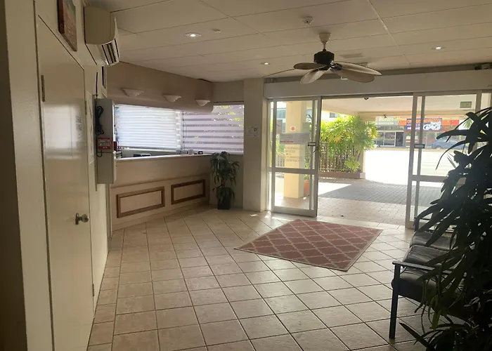 Cairns City Sheridan Motel