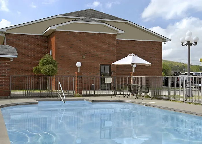 Super 8 By Wyndham Morrilton