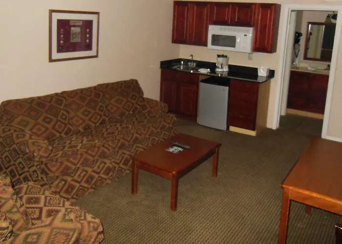 Ramada By Wyndham Diamondhead I-10 Gulfport