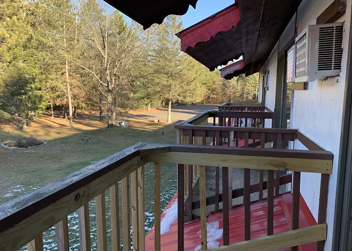 Northern Pine Inn