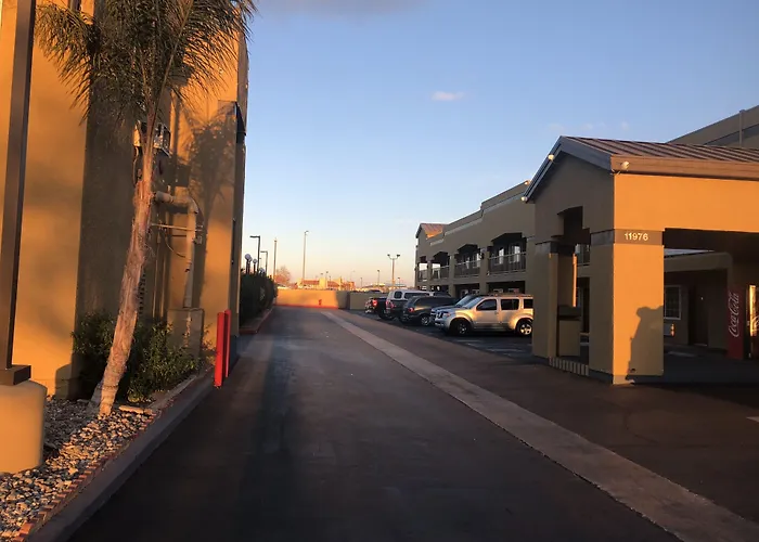 Econo Lodge Hesperia - Victorville I-15