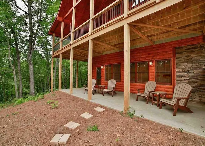 Mountain Hideaway With Hot Tub & Fire Pit