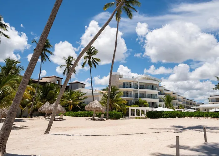Destination Jelly Playa Coral Condo