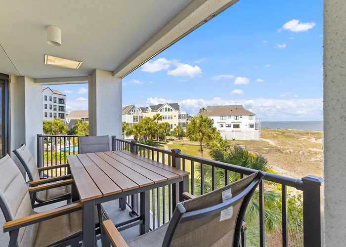 Summer House 202 - 3Br Oceanfront Condo! View!