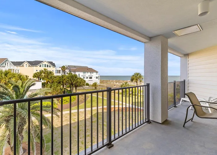 Summer House 204 - Newly Renovated! Ocean View!