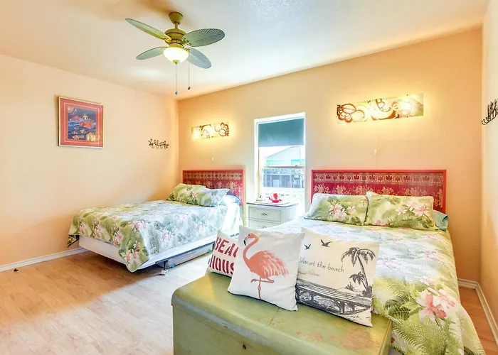Ocean-View Balcony! Coastal Haven In Crystal Beach
