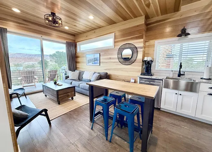 Escalante Escapes Desert Willow- Loft Escape