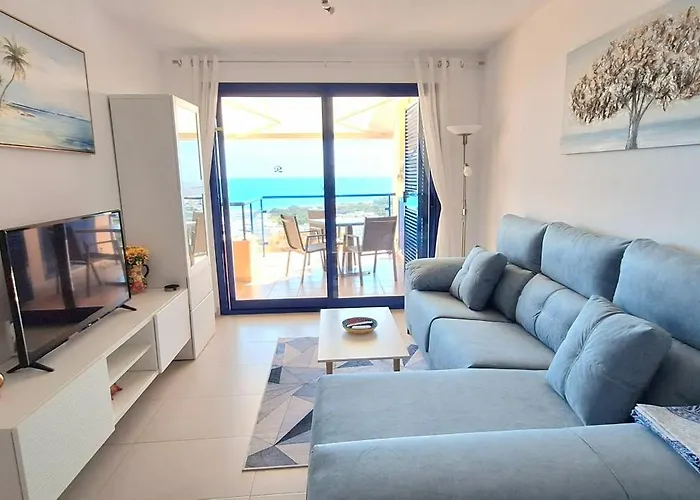 Sea View Cozy Apartment La Tanita