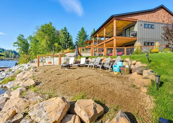 Baby Birch Banks Guest House On Lake Pend Oreille