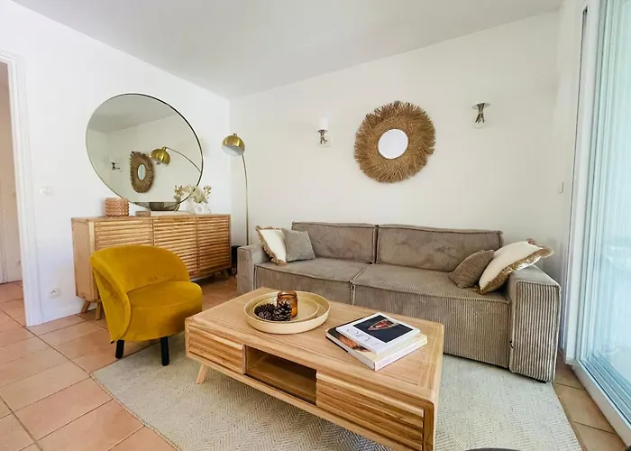 Villa 5 Pers Avec Piscines Dont Piscine A Vagues Proche Plage Et Saint-Tropez