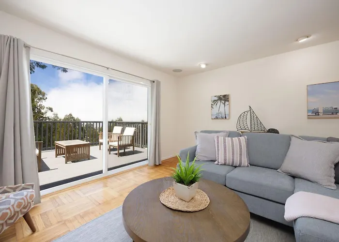 Entire Oceanview Coastal Retreat In Pacifica