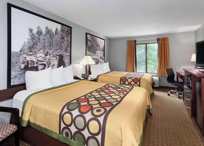 Super 8 By Wyndham Sun Prairie/Madison E