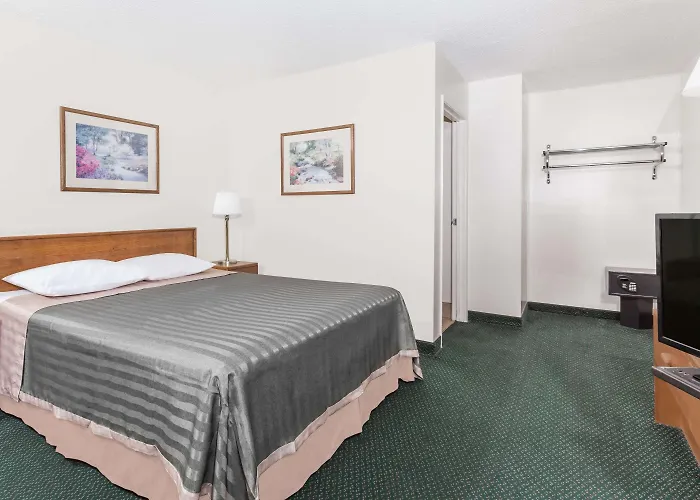 Travelodge By Wyndham Grants Pass