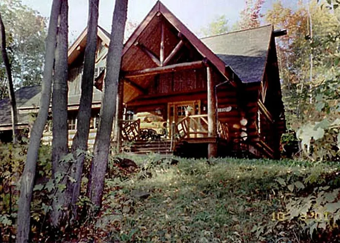 Beautiful Log Cabin With Jacuzzi Bathtub In The Heart Of Adirondack State Park