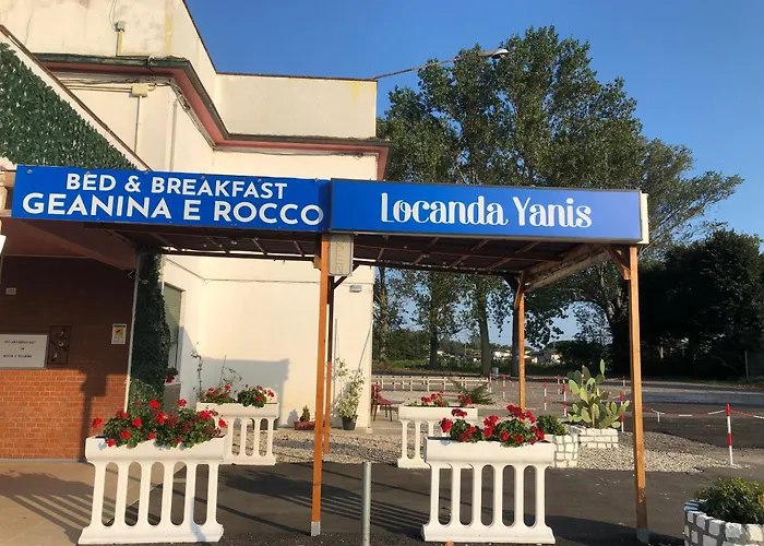 Bed And Breakfast Da Geanina E Rocco - Locanda Yanis