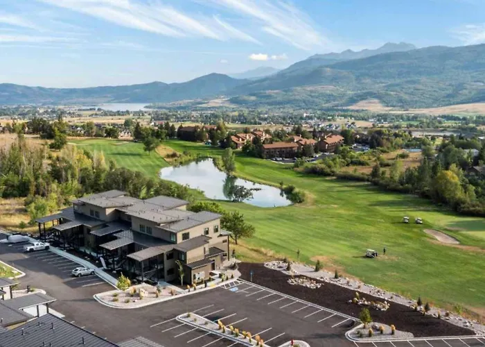 New Scenic Garden Of Eden Golf View