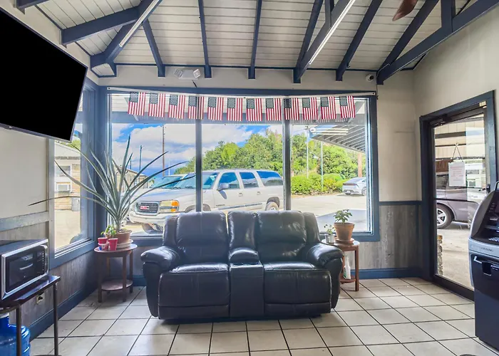 Colony Inn By Oyo Columbus Us-280