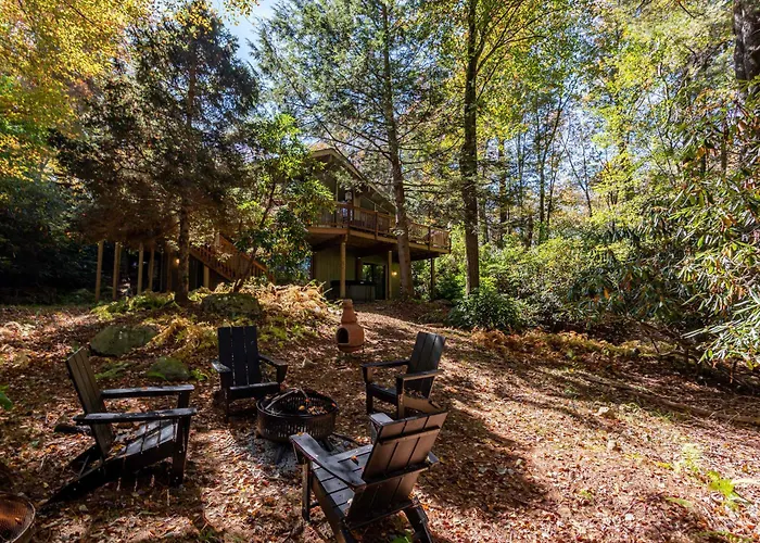 Whispering Pines Chalet Game Room Fire Pit