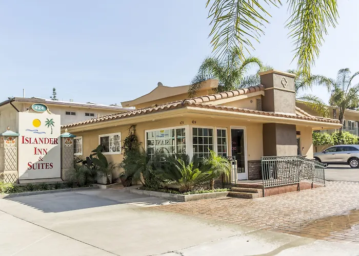 Anaheim Islander Inn And Suites Near Park And Convention Center