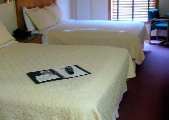 Elkhorn Mountain Inn