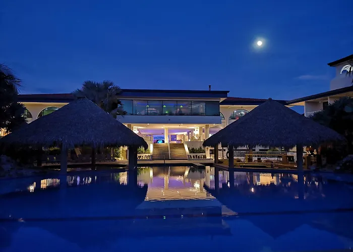 Margaritaville Beach Resort Playa Flamingo