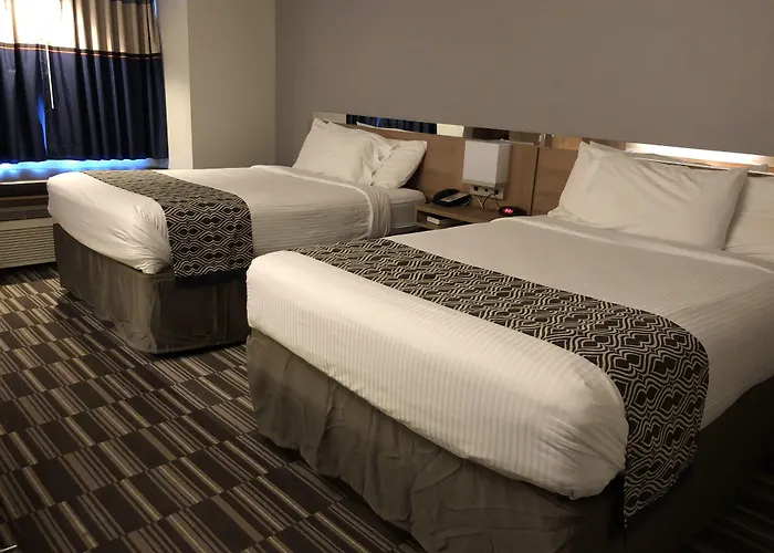 Microtel Inn & Suites