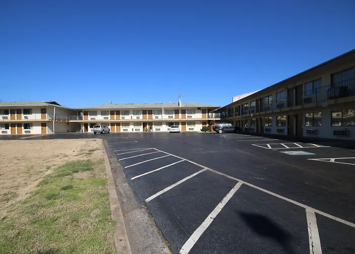 Royal Inn And Suites Charlotte Airport