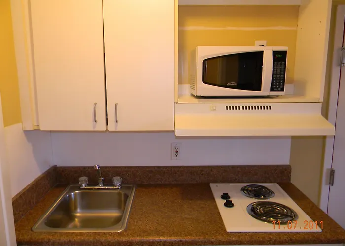 Stay Inn & Suites - Stockbridge