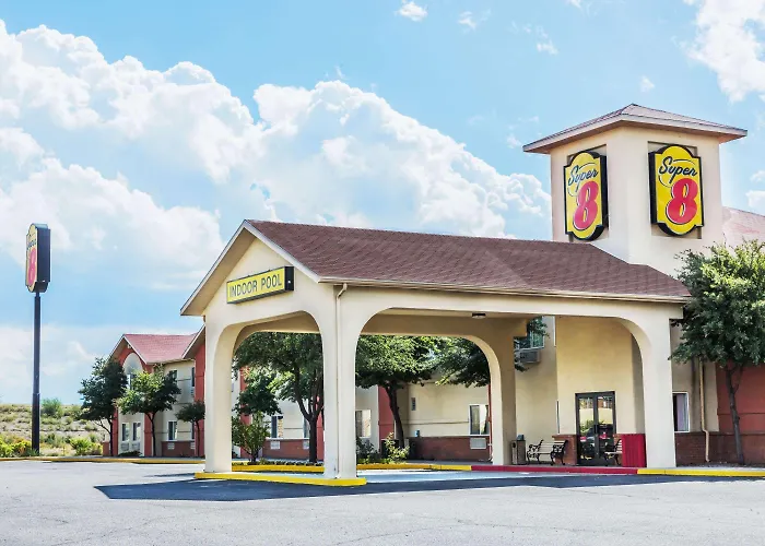 Super 8 By Wyndham Willcox