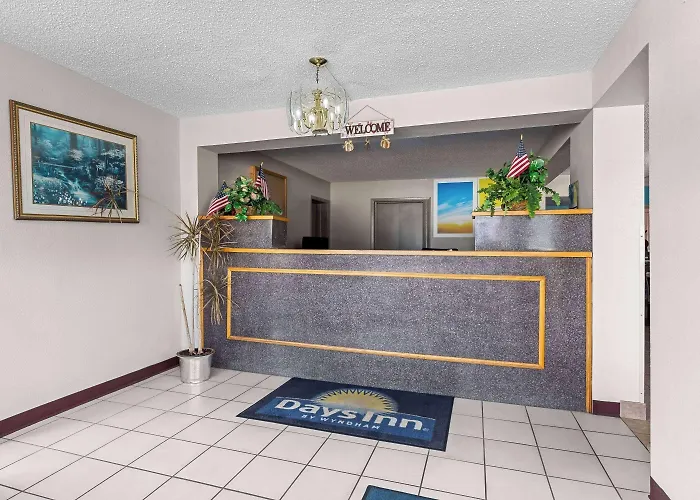 Days Inn By Wyndham Clayton