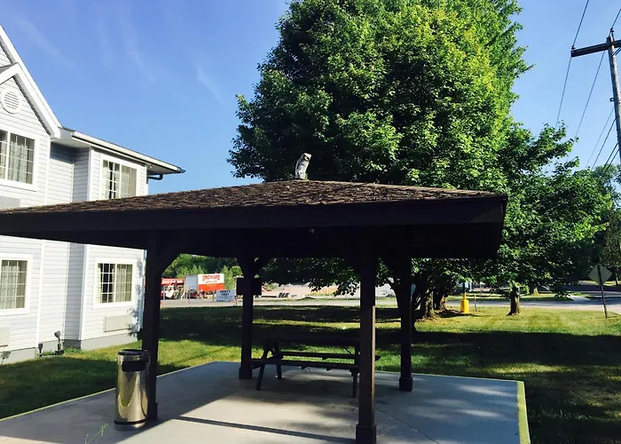 Microtel Inn & Suites By Wyndham Syracuse Baldwinsville
